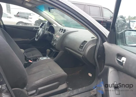 2011 Nissan Altima 2.5 S z USA, uszkodzony, nr VIN 1N4AL2APXBC160929